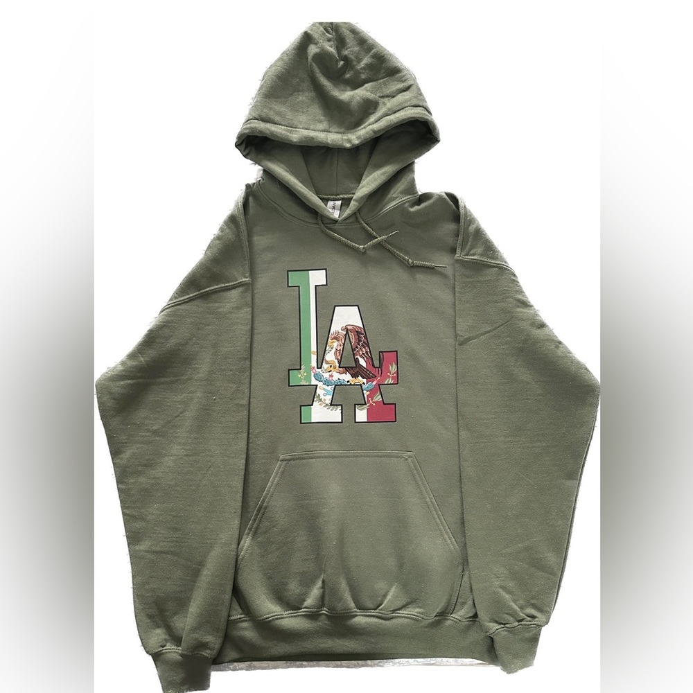 Brand new LA Mexican flag heavy blend sweater
